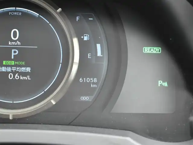 レクサス ＩＳ 300h Fスポーツ 神奈川県 2014(平26)年 6.1万km パール 純正メモリナビ/フルセグテレビ/バックカメラ/レザーシート/シートヒーター/エアーシート/クルーズコントロール/ドライブレコーダー前後/ETC/LEDヘッドライト/プッシュスタート/スマートキー/保証書/取説/ナビ説/記録(H.27.28.30.R.2.4.6)/スペアスマートキー