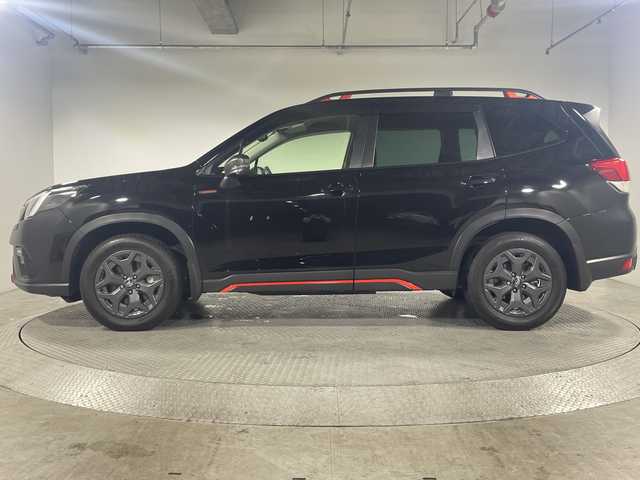 スバル フォレスター ハイブリッド X－ブレイク 神奈川県 2021(令3)年 2.7万km クリスタルブラックシリカ ４WD/純正7インチメモリーナビ/(CD/DVD/BT/フルセグ)/バックカメラ/フロント、サイドカメラ/ETC/パドルシフト/前席パワーシート/前席シートヒーター/デジタルインナーミラー/ステアリングヒーター/前方ドライブレコーダー/リアコーナーセンサー/ルーフレール/アイサイトコアテクノロジー/アイサイトセーフティプラス/LEDヘッドライト/LEDフォグランプ/AVH/X MODE/SRH/Siドライブ/フロアマット/Wエアバッグ