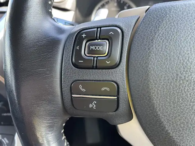 レクサス ＮＸ 200t Iパッケージ 石川県 2015(平27)年 7.4万km スターライトブラックガラスフレーク 純正メモリーナビ /フルセグTV /バックカメラ /クルーズコントロール/LEDヘッドライト /ETC /黒革シート/シートヒーター/純正アルミホイール /スマートキー /プッシュスタート /電動ミラー /パワーバックドア/オートエアコン/ドライブレコーダー