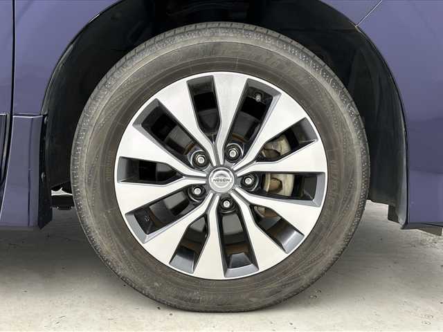 日産 セレナ ハイウェイスター Vセレクション 宮城県 2017(平29)年 3.5万km アズライトブルー プロパイロット/側方運転支援/エマージェンシーブレーキ/インテリジェントパーキングアシスト/アラウンドビューモニター/インテリジェントデジタルミラー/社外フリップダウンモニター/両側パワースライドドア/純正9インチＳＤナビ/・BT.CD.DVD.SD.AUX.USB/フルセグＴＶ/ETC/ドライブレコーダー（FR）/プッシュスタート/スマートキー/電動パーキングブレーキ/革巻きステアリング/ステアリングスイッチ/LEDヘッドライト/フォグライト/純正フロアマット/純正16inAW/ロールサンシェード/シートバックテーブル/横滑り防止