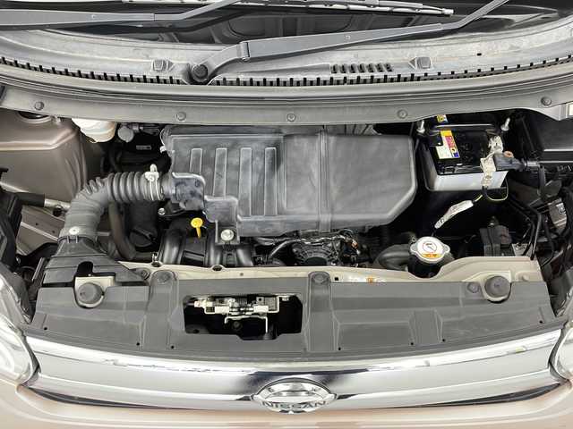 日産 デイズ J 岐阜県 2016(平28)年 6.3万km シルキーローズM 録画機能付きデジタルインナーミラー/社外ナビ/Bluetooth/ワンセグTV/CD/DVD/バックカメラ/電動格納ミラー/社外フロアマット/社外ドアバイザー/LEDヘッドライト/ダブルエアバッグ/保証書