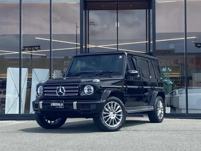 メルセデス・ベンツ ゲレンデヴァーゲン Ｇ４００ｄ AMGライン 福岡県 2022(令4)年 5.3万km オブシディアンブラック ・サンルーフ/・アダプティブクルーズコントロール/・純正HDDナビ/USB/Bluetooth/AppleCarPlay/・全方位カメラ/・黒革シート/シートヒーター/・社外前後ドライブレコーダー/・フルセグ/・ETC/・純正20AW/・プッシュスタート/・パーキングアシスト/・アイドリングストップ/・スマートキー/・スペアキー/・パワーシート/・レーンキープアシスト/・オートライト/・LEDライト/・取扱説明書/・記録簿