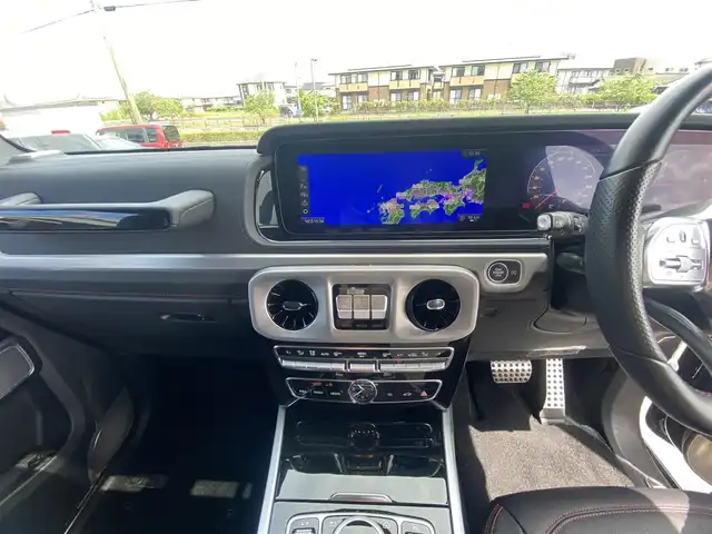 メルセデス・ベンツ ゲレンデヴァーゲン Ｇ４００ｄ AMGライン 福岡県 2022(令4)年 5.3万km オブシディアンブラック ・サンルーフ/・アダプティブクルーズコントロール/・純正HDDナビ/USB/Bluetooth/AppleCarPlay/・全方位カメラ/・黒革シート/シートヒーター/・社外前後ドライブレコーダー/・フルセグ/・ETC/・純正20AW/・プッシュスタート/・パーキングアシスト/・アイドリングストップ/・スマートキー/・スペアキー/・パワーシート/・レーンキープアシスト/・オートライト/・LEDライト/・取扱説明書/・記録簿