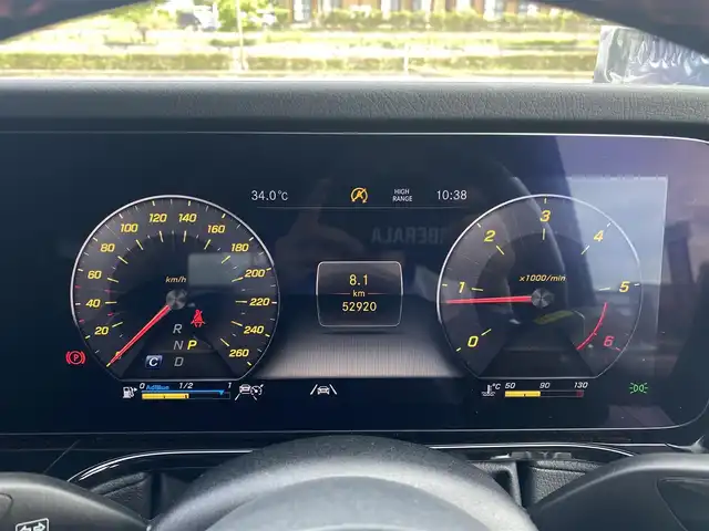 メルセデス・ベンツ ゲレンデヴァーゲン Ｇ４００ｄ AMGライン 福岡県 2022(令4)年 5.3万km オブシディアンブラック ・サンルーフ/・アダプティブクルーズコントロール/・純正HDDナビ/USB/Bluetooth/AppleCarPlay/・全方位カメラ/・黒革シート/シートヒーター/・社外前後ドライブレコーダー/・フルセグ/・ETC/・純正20AW/・プッシュスタート/・パーキングアシスト/・アイドリングストップ/・スマートキー/・スペアキー/・パワーシート/・レーンキープアシスト/・オートライト/・LEDライト/・取扱説明書/・記録簿