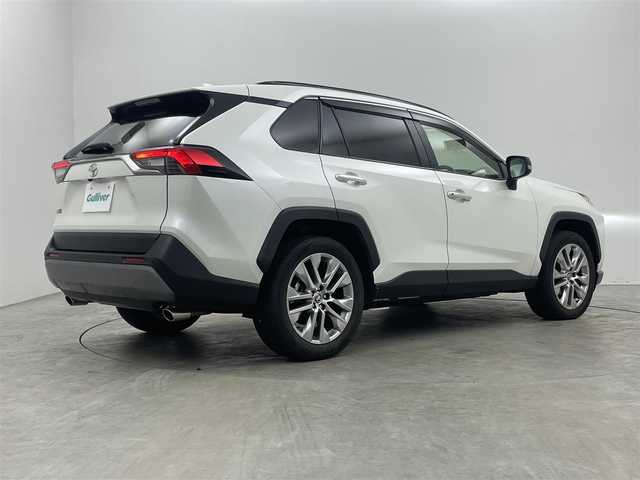 トヨタ ＲＡＶ４ G Zパッケージ 埼玉県 2020(令2)年 3万km ホワイトパールクリスタルシャイン 4WD/純正9インチSDナビ/ CD DVD フルセグTV Bluetooth HDMI/バックカメラ/パノラマルーフ/プリクラッシュセーフティ/レーンディパーチャーアラート/レーダークルーズコントロール/ブラインドスポットモニター/パワーバックドア/シートヒーター/ステアリングヒーター/LEDオートライト/スマートキー/ETC