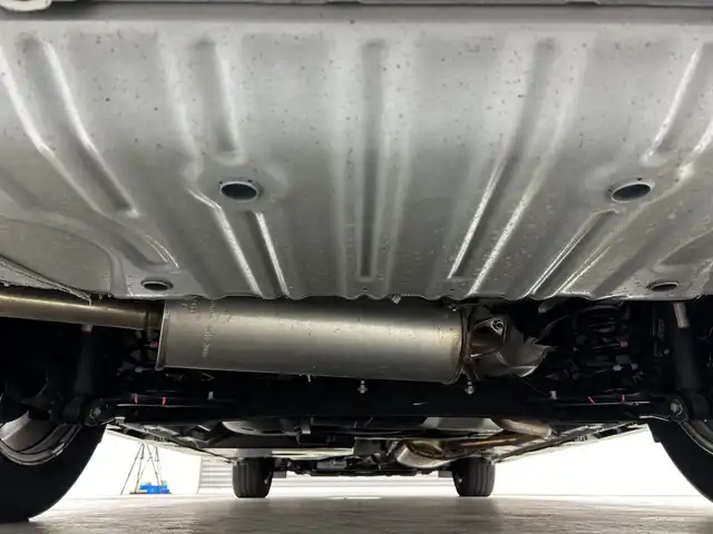 日産 セレナ e－パワー ハイウェイスター V 三重県 2024(令6)年 0.4万km プリズムホワイト 純正9インチナビ/フルセグ/全方位カメラ/プロパイロット/追従式クルーズコントロール/衝突軽減ブレーキ/レーンキープアシスト/ブラインドスポットモニター/オートハイビーム/コーナーセンサー/ＥＴＣ/ドライブレコーダー/純正16インチＡＷ/スマートキー