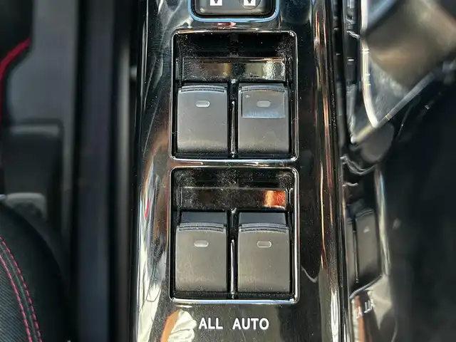 トヨタ ヴォクシー ZS G’s 富山県 2011(平23)年 7万km ボルドーマイカメタリック 純正ナビ/Bluetooth、ワンセグTV、AUX /ABS/盗難防止装置/オートライト/衝突軽減システム/プッシュスタート/スマートキー/パワーステアリング/パワーウィンドウ/ドライブレコーダー/ETC/両側パワースライドドア