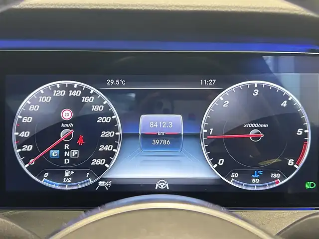 メルセデス・ベンツ ＣＬＳ２２０ｄ スポーツ エクスクルーシブPKG 福岡県 2018(平30)年 4万km オブシディアンブラック 赤黒革　/Ｂｒｕｍｅｓｔａｒサウンドシステム　/スライディングルーフ　/ＡＣＣ／ＢＳＭ／ＨＵＤ　/３６０°カメラシステム　/アンビエントライト　/ＡｉｒＢｏｄｙＣｏｎｔｒｏｌサスペンション　/全席シートヒーター