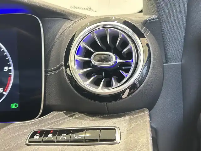 メルセデス・ベンツ ＣＬＳ２２０ｄ スポーツ エクスクルーシブPKG 福岡県 2018(平30)年 4万km オブシディアンブラック 赤黒革　/Ｂｒｕｍｅｓｔａｒサウンドシステム　/スライディングルーフ　/ＡＣＣ／ＢＳＭ／ＨＵＤ　/３６０°カメラシステム　/アンビエントライト　/ＡｉｒＢｏｄｙＣｏｎｔｒｏｌサスペンション　/全席シートヒーター