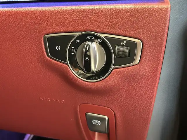 メルセデス・ベンツ ＣＬＳ２２０ｄ スポーツ エクスクルーシブPKG 福岡県 2018(平30)年 4万km オブシディアンブラック 赤黒革　/Ｂｒｕｍｅｓｔａｒサウンドシステム　/スライディングルーフ　/ＡＣＣ／ＢＳＭ／ＨＵＤ　/３６０°カメラシステム　/アンビエントライト　/ＡｉｒＢｏｄｙＣｏｎｔｒｏｌサスペンション　/全席シートヒーター