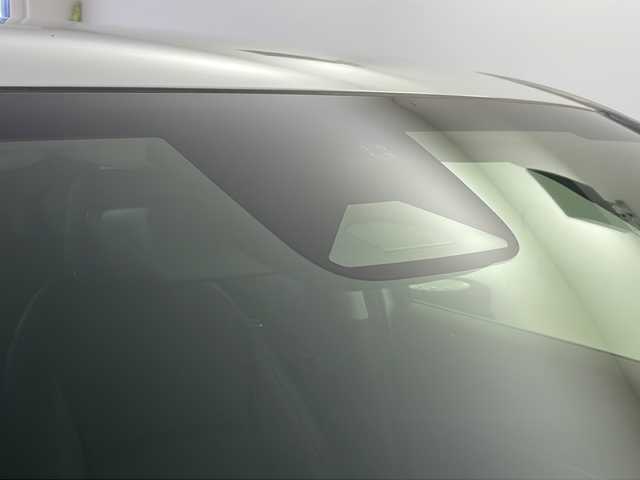ホンダ ヴェゼル ハイブリッド e:HEV Z 栃木県 2025(令7)年 0.1千km プレミアムサンライトホワイトパール 純正9型コネクトディスプレイナビ/　フルセグTV/ＡｐｐｌｅＣａｒＰｌａｙ/　AndroidAuto/Bluetooth/置くだけ充電/ホンダセンシング/渋滞追従機能付アダプティブクルーズコントロール/トラフィックジャムアシスト/パーキングセンサーシステム/バックカメラ/ブラインドスポットインフォメーション/ハンドルヒーター/シートヒーター/ハンズフリーアクセスパワーテールゲート/　(予約クローズ機能付)/LEDシーケンシャルターンシグナルランプ/アダプティブドライビングビーム/パドルシフト/ETC2.0