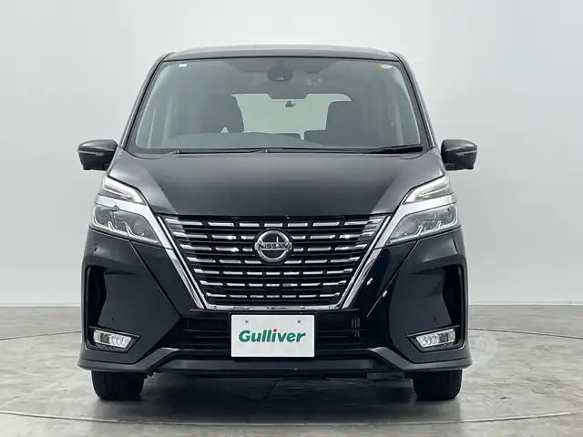 日産 セレナ ハイウェイスター V 群馬県 2021(令3)年 1.2万km ダイヤモンドブラック 純正ナビ　純正１１型後席モニター　全周囲カメラ　プロパイロット　衝突被害軽減ブレーキ　レーンアシスト　両側電動スライドドア　ＬＥＤ　ＢＳＭ　ＥＴＣ　前後ドラレコ　デジタルインナーミラー　スマートキー