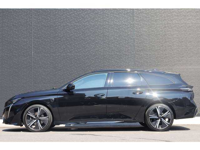 プジョー ３０８ SW GT ブルーHDi 大分県 2023(令5)年 3.1万km 黒 アクティブセーフティブレーキ/アダプティブクルーズコントロール/レーンキープアシスト/ブラインドスポットモニター/サンルーフ/純正ナビ/ＡｐｐｌｅＣａｒＰｌａｙ/Bluetooth/３６０°カメラ/ハーフレザー/シートヒーター/パワーシート/ステアリングヒーター/パドルシフト/ＬＥＤヘッドライト/オートハイビーム/純正１８インチＡＷ/ＥＴＣ/社外ドライブレコーダー