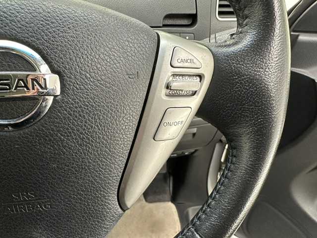 日産 セレナ HWS G S HV エアロモード 兵庫県 2015(平27)年 11万km ブリリアントシルバー 純正ナビ/フルセグ CD DVD BT MSV HDMI/社外フリップダウンモニター/アラウンドビューモニター/ガラスルーフ/エマージェンシーブレーキ/LDA/クルーズコントロール/ビルトインETC/両側パワースライド/ハーフレザーシート/ドライブレコーダー/スマートキー/スペアキー