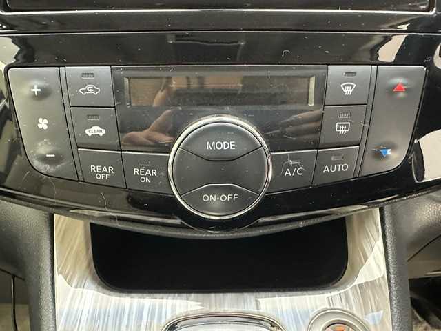 日産 セレナ HWS G S HV エアロモード 兵庫県 2015(平27)年 11万km ブリリアントシルバー 純正ナビ/フルセグ CD DVD BT MSV HDMI/社外フリップダウンモニター/アラウンドビューモニター/ガラスルーフ/エマージェンシーブレーキ/LDA/クルーズコントロール/ビルトインETC/両側パワースライド/ハーフレザーシート/ドライブレコーダー/スマートキー/スペアキー