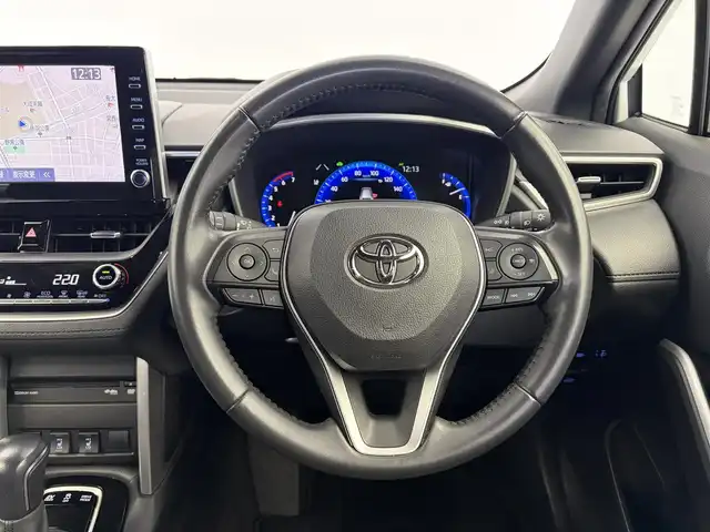 トヨタ カローラ クロス ハイブリッド Z 愛知県 2022(令4)年 4.7万km プラチナホワイトパールマイカ 純正9インチディスプレイオーディオ/CD/DVD再生/フルセグTV/Bluetooth接続/バックモニター/トヨタセーフティセンス/プリクラッシュセーフティ/レーンキープアシスト/オートマチックハイビーム/レーダークルーズコントロール/ステアリングスイッチ/ETC/前席シートヒーター/フルオートエアコン/パワーバックドア/電動パワーシート/サイドエアバック/カーテンエアバック