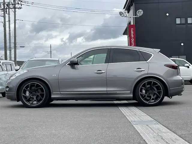 日産 スカイライン クロスオーバー 370GT FOUR Type P 群馬県 2010(平22)年 2.7万km ブレードシルバー 純正ＨＤＤナビ　/フルセグ　/全周囲カメラ　/Ｂｌｕｅｔｏｏｔｈ　/前席パワーシート　/前席シートヒーター　/レザーシート　/ＲＡＹＳホイール　/シートセットポジションメモリー　/純正ＥＴＣ　/電動格納ミラー　/４ＷＤ/ステアリングスイッチ