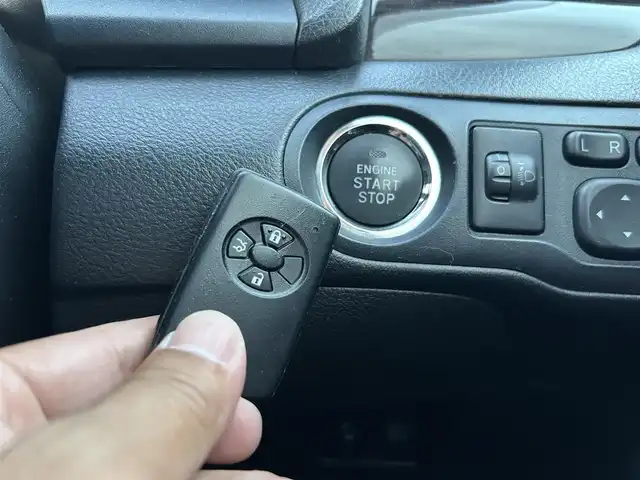 トヨタ プレミオ 1．8X Lパッケージ 鹿児島県 2018(平30)年 3.4万km ダークレッドマイカM 純正ＳＤナビ/　　CD/DVD/BT/ワンセグ/バックカメラ/クリアランスソナー/LEDヘッドライト/純正16インチアルミホイール/ステアリングスイッチ/オートマチックハイビーム/オートライト/オートエアコン/スマートキー