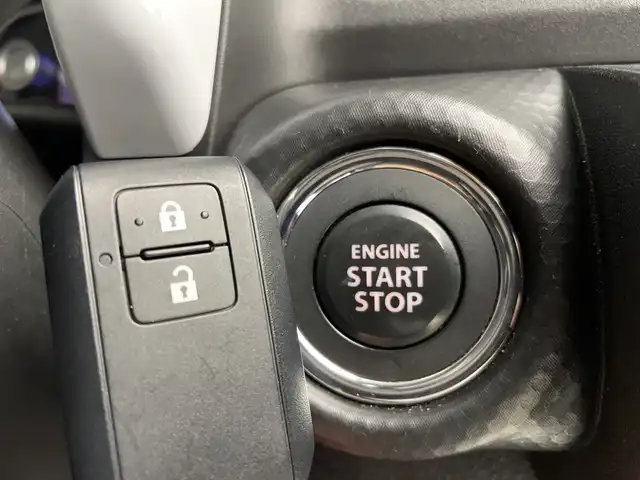 スズキ ハスラー HYBRID G 新潟県 2021(令3)年 5.9万km ピュアホワイトP KENWOODメモリナビ【MDV-D708BTW】/　フルセグTV/Bluetooth/CD/DVD/USB/衝突被害軽減ブレーキ/レーンキープアシスト/コーナーセンサー/前席シートヒーター/バックモニター/ビルトインETC/オートマチックハイビーム/オートライト/アイドリングストップ/横滑り防止装置/ステアリングスイッチ