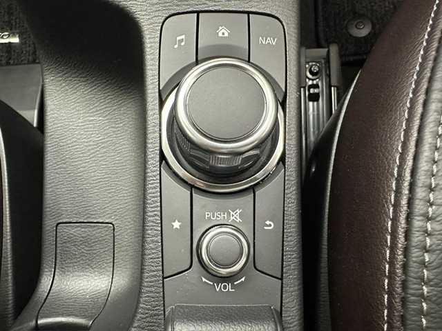 マツダ デミオ XD ツーリング Lパッケージ 奈良県 2018(平30)年 1万km ソウルレッドクリスタルM 純正コネクトナビ/フルセグ CD DVD BT USB AUX/360°ビューモニター/パーキングセンサー/SBS/SCBS/LDA/BSM/レーダークルーズコントロール/ハーフレザーシート/シートヒーター/パワーシート/LEDヘッドライト/LEDフォグライト/オートライト/オートハイビーム/純正フロアマット/ドアバイザー/スマートキー