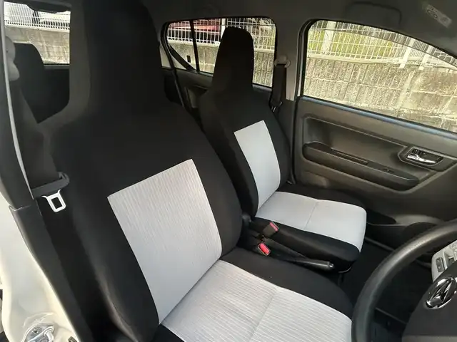 ダイハツ ミラ イース X SAⅢ 福岡県 2017(平29)年 3.3万km パールホワイトⅢ 純正７型SDナビ(フルセグTV/CD/DVD/BT)/バックカメラ/ドラレコ/スマートアシストIII/純正LEDヘッドライト/コーナーセンサー/純正フロアマット