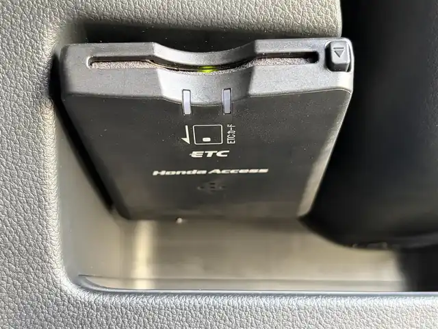 ホンダ Ｎ ＢＯＸ スラッシュ X 兵庫県 2015(平27)年 8万km プレミアムディープモカパール (株)IDOMが運営する【じしゃロン神戸名谷店】の自社ローン専用車両になりますこちらは現金またはオートローンご利用時の価格です。自社ローンご希望の方は別途その旨お申付け下さい。//登録時走行距離/　　　　　　　79443キロ/純正ナビ/バックカメラ/地デジ/合皮シート/シートヒーター/クルーズコントロール/置くだけ充電/スペアキー×１/ETC/新車時整備手帳/　　【保証書】/取扱説明書/