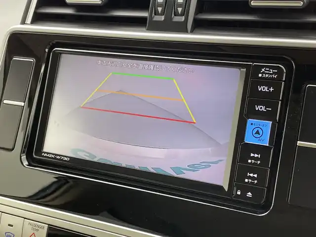 トヨタ ランドクルーザー プラド TX Lパッケージ マットブラED 新潟県 2023(令5)年 1.8万km ホワイトパールクリスタルシャイン サンルーフ/7人乗り/ベージュ革シート/プリクラッシュセーフティ/レーダークルーズコントロール/レーンキープアシスト/パーキングサポートブレーキ/純正ディーラーOPナビ（NMZK-W73D）/　・バックカメラ/　・フルセグTV/　・Bluetooth/　・CD/DVD/SD再生機能/　・USB接続/ビルトインETC/パワーシート/電動格納サードシート/エアシート/シートヒーター/オートライト/オートハイビーム/LEDヘッドライト/プッシュスタート/ステアリングスイッチ/オートドアミラー/純正フロアマット/ドアバイザー