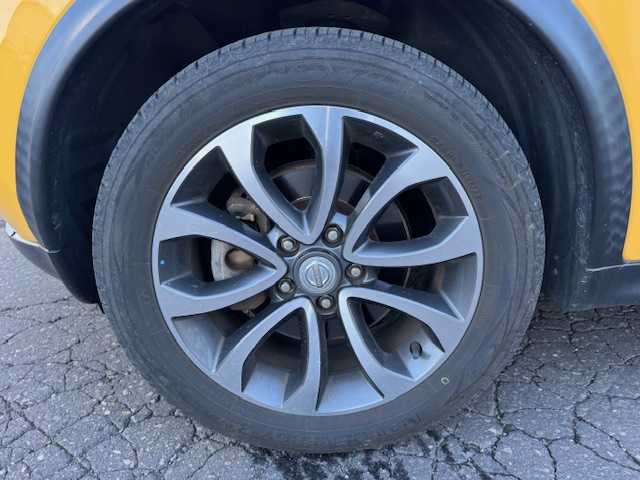 日産 ジューク 16GT FOUR パーソナライズ 道東・釧路十勝 2018(平30)年 4万km サンライトイエロー