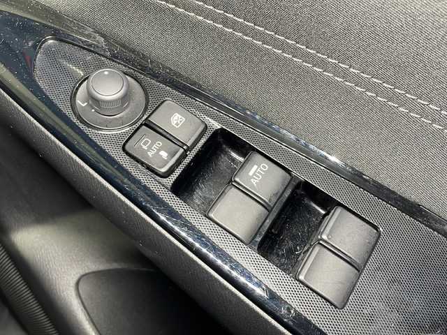 マツダ デミオ 13S ツーリング 広島県 2017(平29)年 3.2万km ソウルレッドプレミアムメタリック 純正ナビ/Bluetooth/USB/バックカメラ/スマートシティーブレーキサポート/BSM/シートヒーター/スマートキー/プッシュスタート/ETC/HUD/ステアリングスイッチ/アイドリングストップ/LEDヘッドライト/オートライト/純正フロアマット/純正アルミホイール/ドライブレコーダー(CSD-FHG)