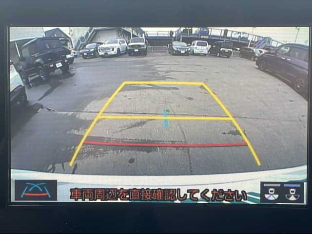 トヨタ アクア G 道東・釧路十勝 2024(令6)年 0.9万km プラチナホワイトパールマイカ 4WD/寒冷地仕様/純正ディスプレイオーディオ/ドライブレコーダー　前のみ/ETC/バックカメラ/ミラーヒーター/ステアリングスイッチ/純正フロアマット/革巻きステアリング/アイドリングストップ/パーキングアシスト/クルーズコントロール/コーナーセンサー　前後/レーンキープアシスト/オートライト/オートマチックハイビーム/ライトレベライザー/盗難防止装置/ABS/横滑り防止装置/スペアキー/USB入力端子/100V充電