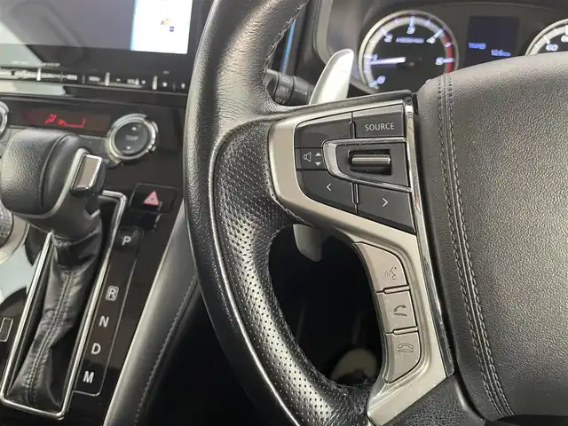 三菱 デリカＤ：５ ジャスパー 大分県 2021(令3)年 5万km パール 4WD/純正10.1型ナビ/　BT/CD/DVD/フルセグ/純正フリップダウンモニター/レーダークルーズコントロール/両側パワースライドドア/バックカメラ/オートブレーキホールド/撥水機能付きハーフレザーシート/オートマチックハイビーム/LEDヘッドライト/ステアリングリモコン/革巻ステアリング/チップアップシート/フルフラットシート/純正アルミホイル18インチ/純正フロアマット/MTモード