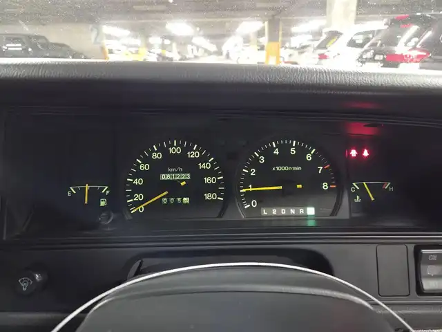 トヨタ クラウン ワゴン ロイヤルエクストラ ツーリング 愛知県 1997(平9)年 8.2万km スーパーホワイトⅡ ブラックルーフレール/FM/AMラジオ/オートライト/オートエアコン/革巻きステアリング/ファブリックシート/純正15インチアルミホイール/禁煙車