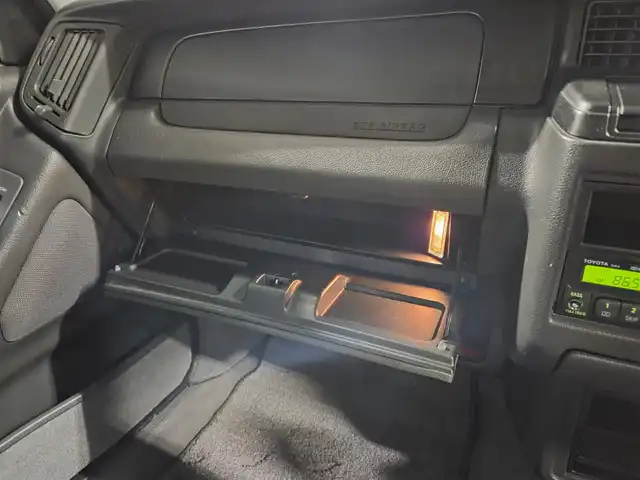 トヨタ クラウン ワゴン ロイヤルエクストラ ツーリング 愛知県 1997(平9)年 8.2万km スーパーホワイトⅡ ブラックルーフレール/FM/AMラジオ/オートライト/オートエアコン/革巻きステアリング/ファブリックシート/純正15インチアルミホイール/禁煙車