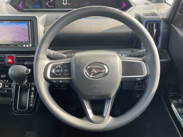 ダイハツ タント カスタム X スタイルセレクション 道央・札幌 2021(令3)年 5.9万km ブラックマイカメタリック/シャイニングホワイトパール ・４WD/・社外メモリナビ/BT/CD/DVD/SD/フルセグ/・衝突被害軽減システム/・バックカメラ/・クリアランスソナー/・両側パワースライドドア/・アルパインフリップダウンモニター/・横滑り防止装置/・シートヒーター/・純正エンジンスターター/・運転席ロングスライドシステム/・ビルトインＥＴＣ/・サイドアンダーミラー/・W+サイド+カーテンAB/・アイドリングストップ/・ステアリングスイッチ/・スペアキー/・保証書/・取扱説明書