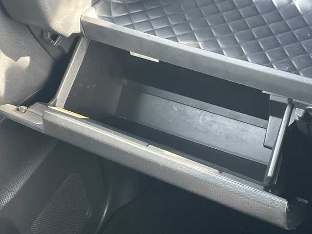 ダイハツ タント カスタム X スタイルセレクション 道央・札幌 2021(令3)年 5.9万km ブラックマイカメタリック/シャイニングホワイトパール ・４WD/・社外メモリナビ/BT/CD/DVD/SD/フルセグ/・衝突被害軽減システム/・バックカメラ/・クリアランスソナー/・両側パワースライドドア/・アルパインフリップダウンモニター/・横滑り防止装置/・シートヒーター/・純正エンジンスターター/・運転席ロングスライドシステム/・ビルトインＥＴＣ/・サイドアンダーミラー/・W+サイド+カーテンAB/・アイドリングストップ/・ステアリングスイッチ/・スペアキー/・保証書/・取扱説明書