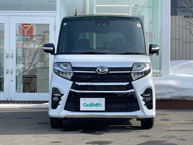 ダイハツ タント カスタム X スタイルセレクション 道央・札幌 2021(令3)年 5.9万km ブラックマイカメタリック/シャイニングホワイトパール ・４WD/・社外メモリナビ/BT/CD/DVD/SD/フルセグ/・衝突被害軽減システム/・バックカメラ/・クリアランスソナー/・両側パワースライドドア/・アルパインフリップダウンモニター/・横滑り防止装置/・シートヒーター/・純正エンジンスターター/・運転席ロングスライドシステム/・ビルトインＥＴＣ/・サイドアンダーミラー/・W+サイド+カーテンAB/・アイドリングストップ/・ステアリングスイッチ/・スペアキー/・保証書/・取扱説明書