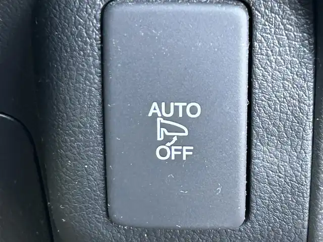 ホンダ Ｎ ＢＯＸ カスタム G ターボ Lパッケージ 岡山県 2016(平28)年 4.2万km プレミアムホワイトパール 登録時走行距離：　42006km/サンルーフ/社外ナビ/バックカメラ/ドライブレコーダー/ETC/両側パワースライドドア/革巻きステアリング/ステアリングスイッチ/純正LEDヘッドライト/オートライト/プッシュスタート/スマートキー/スペアキー×1/アイドリングストップ/純正アルミホイール 15インチ/ドアバイザー/ロールサンシェード/シーケンシャルウインカー/ウインカーミラー/電動格納ミラー/オートリトラミラー/純正フロアマット/横滑防止装置/盗難防止装置/取扱説明書/ナビ取扱説明書/新車時整備手帳