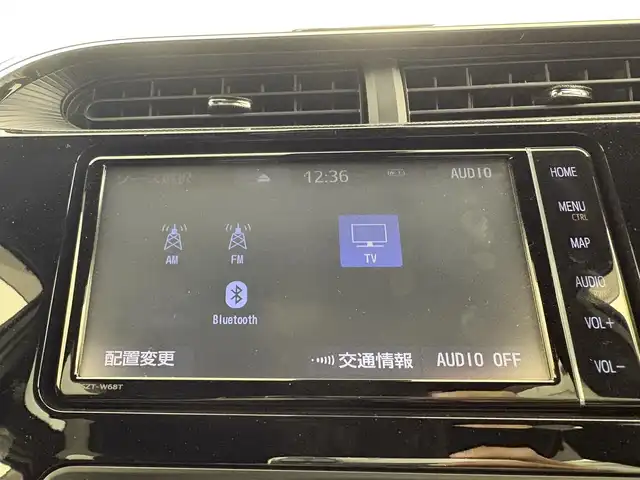 トヨタ アクア G GRスポーツ 17インチPKG 福岡県 2019(平31)年 6.1万km ホワイトパールクリスタルシャイン 禁煙車　/純正７型ナビ/(CD DVD BT フルセグ)　/バックカメラ　/ETC　/トヨタセーフティセンス　/プリクラッシュセーフティ　/レーンキープアシスト　/オートハイビーム　/クルーズコントロール　/ハーフレザーシート　/シートヒーター　/オートライト　/LEDヘッドライト　/フォグランプ