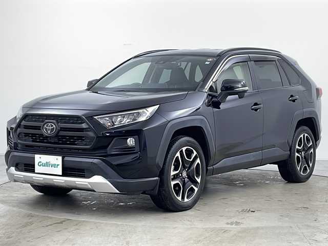 トヨタ ＲＡＶ４ アドベンチャー 道央・札幌 2019(令1)年 7.7万km アティチュードブラックマイカ ・４WD/・ワンオーナー/・社外9インチナビ(KENWOOD MDV-M906HDL)/　Bluetooth/フルセグTV/CD/DVD/・トヨタセーフティセンス/　プリクラッシュセーフティ/　誤発進抑制/　レーントレーシングアシスト/　レーダークルーズコントロール/　オートハイビーム/・バックカメラ/・ビルトインETC/・前後ドライブレコーダー/・ダウンヒルアシスト/・LEDヘッドランプ/・フォグランプ/・ドアバイザー/・純正19インチアルミホイール/・合皮シート/・パワーシート(D席)/・サイド+カーテンエアバッグ/・社外フロアマット/・スマートキー×2本/・保証書、取扱説明書付属