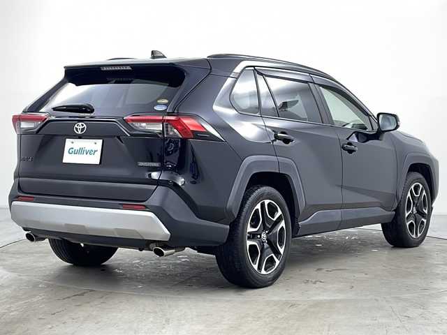 トヨタ ＲＡＶ４ アドベンチャー 道央・札幌 2019(令1)年 7.7万km アティチュードブラックマイカ ・４WD/・ワンオーナー/・社外9インチナビ(KENWOOD MDV-M906HDL)/　Bluetooth/フルセグTV/CD/DVD/・トヨタセーフティセンス/　プリクラッシュセーフティ/　誤発進抑制/　レーントレーシングアシスト/　レーダークルーズコントロール/　オートハイビーム/・バックカメラ/・ビルトインETC/・前後ドライブレコーダー/・ダウンヒルアシスト/・LEDヘッドランプ/・フォグランプ/・ドアバイザー/・純正19インチアルミホイール/・合皮シート/・パワーシート(D席)/・サイド+カーテンエアバッグ/・社外フロアマット/・スマートキー×2本/・保証書、取扱説明書付属