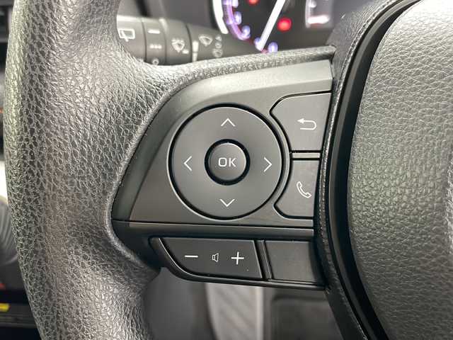 トヨタ ＲＡＶ４ アドベンチャー 道央・札幌 2019(令1)年 7.7万km アティチュードブラックマイカ ・４WD/・ワンオーナー/・社外9インチナビ(KENWOOD MDV-M906HDL)/　Bluetooth/フルセグTV/CD/DVD/・トヨタセーフティセンス/　プリクラッシュセーフティ/　誤発進抑制/　レーントレーシングアシスト/　レーダークルーズコントロール/　オートハイビーム/・バックカメラ/・ビルトインETC/・前後ドライブレコーダー/・ダウンヒルアシスト/・LEDヘッドランプ/・フォグランプ/・ドアバイザー/・純正19インチアルミホイール/・合皮シート/・パワーシート(D席)/・サイド+カーテンエアバッグ/・社外フロアマット/・スマートキー×2本/・保証書、取扱説明書付属