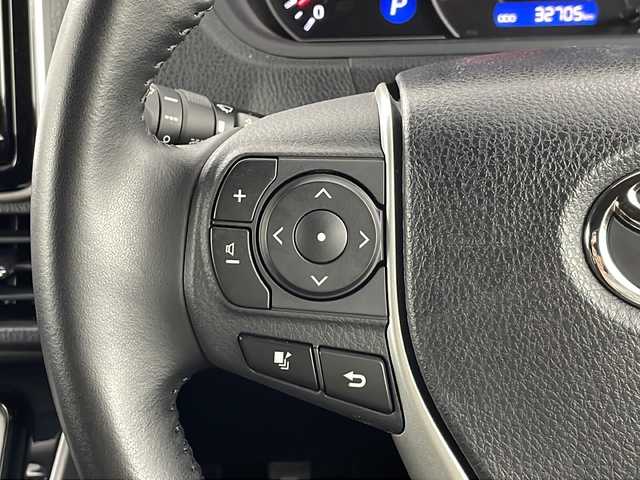 トヨタ ヴォクシー ZS 煌Ⅱ 愛知県 2019(令1)年 3.3万km ブラック 禁煙車/純正9インチナビ/（CD/DVD/AM/FM/フルセグTV/Bluetooth）/バックカメラ/フリップダウンモニター/トヨタセーフティセンス/・プリクラッシュセーフティ/・レーンキープアシスト/・クルーズコントロール/・オートマチックハイビーム/ETC/ドライブレコーダー/両側パワースライドドア/スマートキー/スペアキー有/アイドリングストップ/純正フロアマット/純正アルミホイール