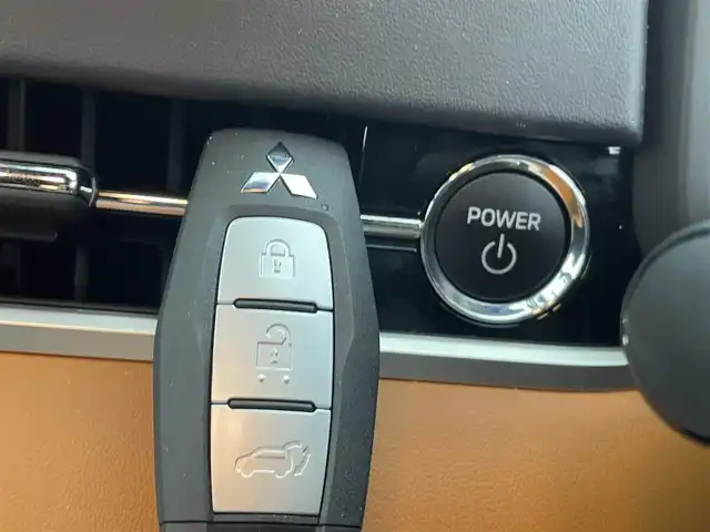 三菱 アウトランダー ＰＨＥＶ