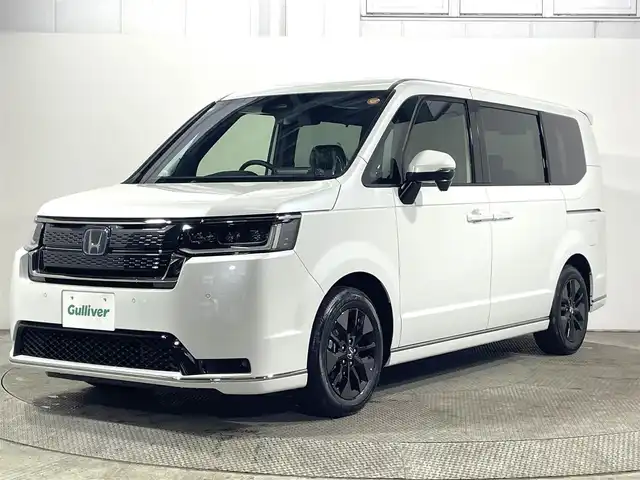 ホンダ ステップワゴン スパーダ eHEV 大阪府 2025(令7)年 0.1万km未満 プラチナホワイトパール 登録済未使用車 純正ナビ(フルセグ/DVD再生/Bluetooth) 衝突軽減 両側パワースライドドア BSM バックカメラ レーダークルコン クリアランスソナー ハーフレザー シートヒーター USB