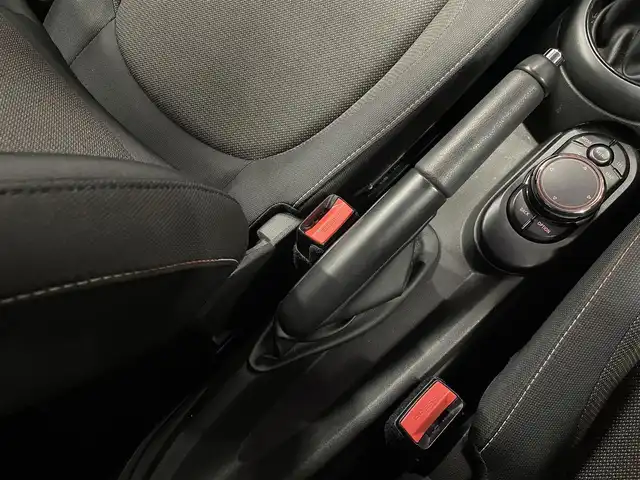 ＭＩＮＩ ミニ クーパー D 群馬県 2017(平29)年 6.4万km ホワイト・シルバー 純正HDDナビ/バックカメラ/社外フルセグTV/前後ドラレコ/コーナーセンサー /アンビエントライト