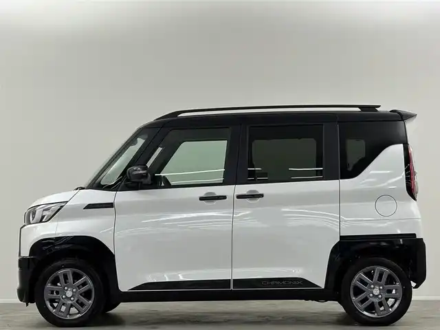 三菱 デリカミニ T プレミアム 埼玉県 2025(令7)年 0.1万km未満 アメジストブラック/シルキーホワイト 登録済未使用車　ディスプレイオーディオ　全方位カメラ　両側パワスラ　レーダークルーズ　シートヒーター　ステアリングヒーター　クリアランスソナー　LEDオートライト　フォグランプ