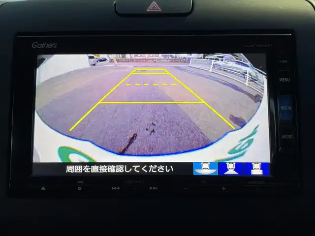 ホンダ フリード ハイブリット G ホンダセンシング 佐賀県 2018(平30)年 6.1万km ホワイトオーキッドパール ホンダセンシング/レーダークルーズコントロール/純正インターナビ/・バックカメラ/・フルセグTV/BT/CD/DVD/純正フリップダウンモニター/両側パワースライドドア/3列シート/７人乗り/LEDヘッドライト/オートライト/ETC/プッシュスタート/フロアマット/ドアバイザー/社外15インチAW/ISOFIX
