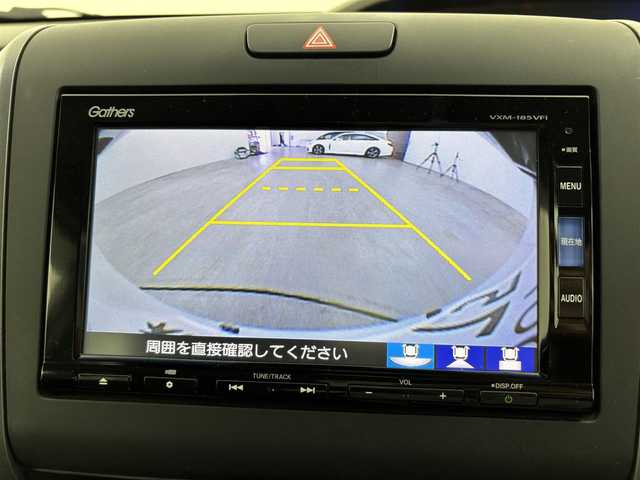 ホンダ フリード ハイブリット G ホンダセンシング 福岡県 2018(平30)年 6.1万km ホワイトオーキッドパール 純正ナビ（フルセグＴＶ、Ｂｌｕｅｔｏｏｔｈ）　/後席モニター　/両側パワースライドドア　/衝突軽減システム　/前後ドライブレコーダー　/クルーズコントロール　/ＥＴＣ　/レーンキープ　/純正フロアマット　/横滑り防止