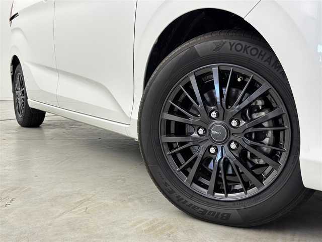 ホンダ フリード ハイブリット G ホンダセンシング 福岡県 2018(平30)年 6.1万km ホワイトオーキッドパール 純正ナビ（フルセグＴＶ、Ｂｌｕｅｔｏｏｔｈ）　/後席モニター　/両側パワースライドドア　/衝突軽減システム　/前後ドライブレコーダー　/クルーズコントロール　/ＥＴＣ　/レーンキープ　/純正フロアマット　/横滑り防止