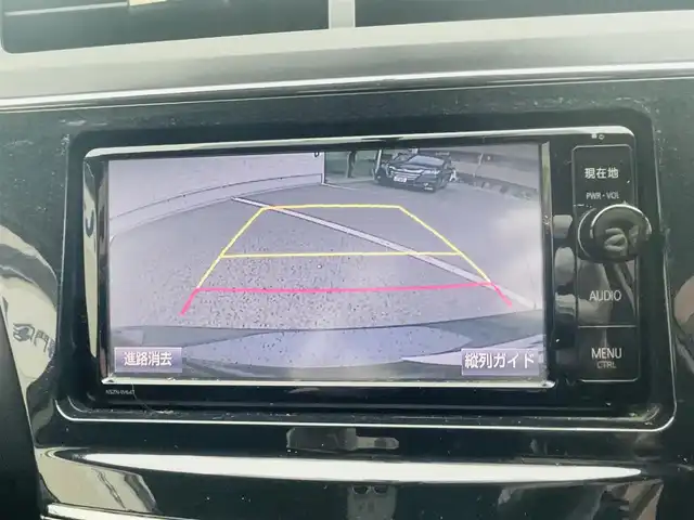 トヨタ プリウス α S 岡山県 2015(平27)年 13万km アティチュードブラックマイカ (株)IDOMが運営する【じしゃロン岡山店】の自社ローン専用車両です。こちらは現金またはオートローンご利用時の価格です。 自社ローンご希望の方は別途その旨お申し付け下さい /・後期モデル/・純正ナビゲーション/・バックカメラ/・ＥＴＣ/・クルーズコントロール